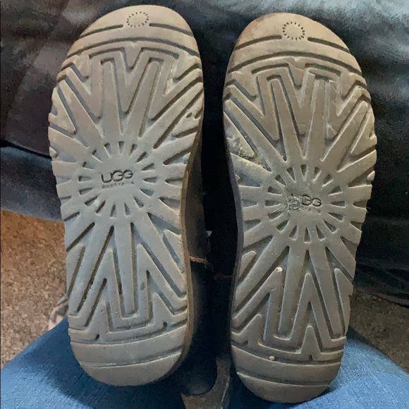 UGG Womens Classic Short BROWNSTONE Leather Boots - Picture 6 of 6